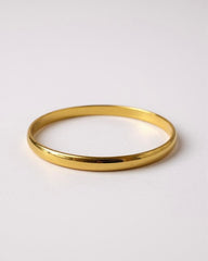 Vintage Monet Classic Smooth Gold Tone Bangle Bracelet