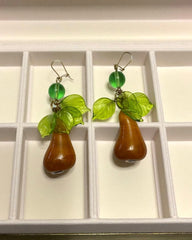 Handmade Murano glass earrings from Venice. Timeless beauty.