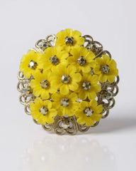 c.1960, Charming Bloom Brooch– Sunny Yellow & Sparkle Design