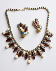 A Timeless Romance, The 1950s Juliana Elegance