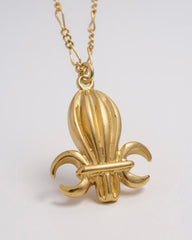 Vintage Nina Ricci Fleur-de-Lis Pendant Necklace – Triple Gold Plated – Signed & Hallmarked