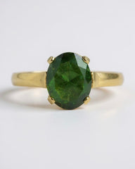 Exquisite Oval Green Tourmaline & 18K Gold Ring - Size 7 US