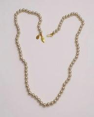 Elegant Vintage 1980s Napier Faux Pearl Necklace - Classic Single Strand with Signature Tag