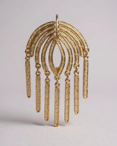 c.1970, Sarah Coventry Willow Dangle Brooch – Gold-Plated Textured Motion Pin, Unisex