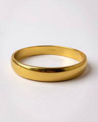 Vintage Monet Classic Smooth Gold Tone Bangle Bracelet