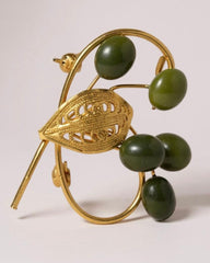 Vintage Gold-Tone Floral Brooch with Jade Green Flowers – Elegant 4 x 5.4 cm