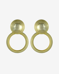 90s Power Glam, Bold Gold Elegance