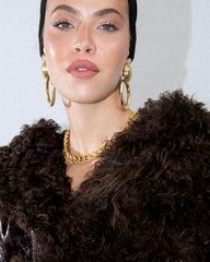 90s Power Glam, Bold Gold Elegance