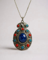 Vintage Signed Sarah Coventry Silver-Tone Necklace – Navajo-Inspired Southwestern Pattern
